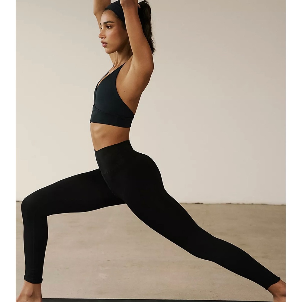 NWOT Free People Modern Sculpt Leggings